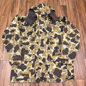 Avid Foul Weather Gear Camo Nylon Shell Rain Outdoor Jacket Hooded Men’s Large